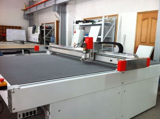 Laser/découpeuse ultra sonique avec le graphite et le coupeur de feuilles de PTFE