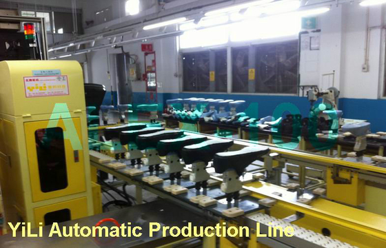 Chaussure complètement automatique faisant la chaîne de production