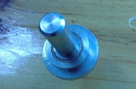 Les découpeuses de laser de machine de soudure de bidon de laser pour la carte PCB électrique embarquent